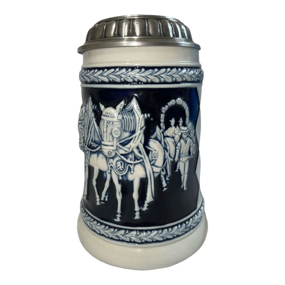 Gerz  blue and grey diamond pattern with pioneers horse drawn carriage stein